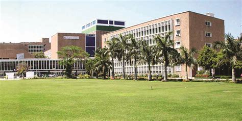 About AIIMS - All India Institute of Medical Sciences