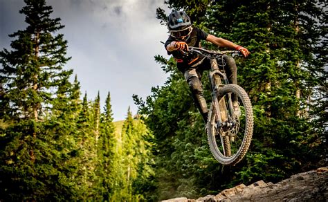 Aspen Snowmass Downhill Bike Rentals | Four Mountain Sports