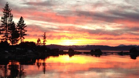 Sunset over Lake Tahoe on 2.19.12. www.skiheavenly.com | South lake tahoe, Mountain sunset ...