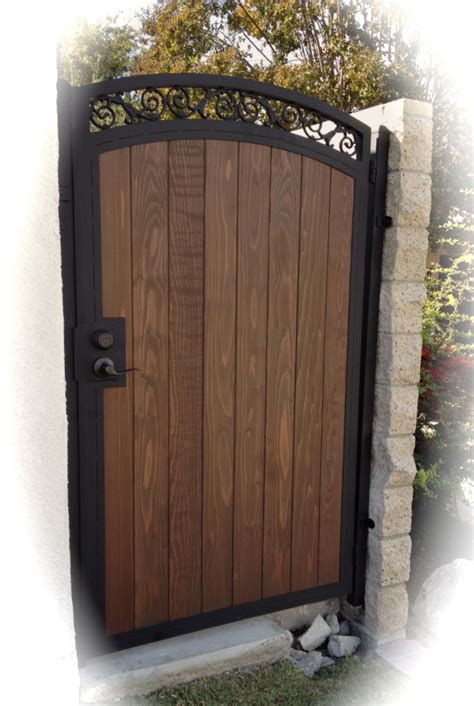 Steel Framed Wood Gates - Custom Steel Framed and Wood Framed Gates In Lakewood and Bellflower