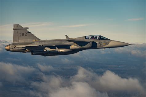 Sweden to upgrade its Gripen fighter jets