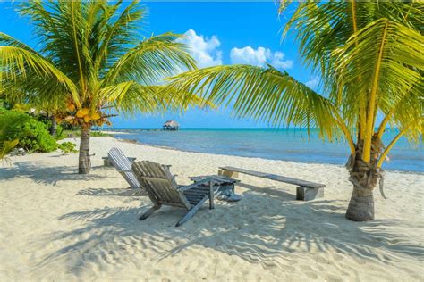 8 Best Beaches in BELIZE to Visit in Summer