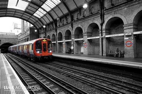 Notting Hill Gate Station - London Photography - Tubemapper