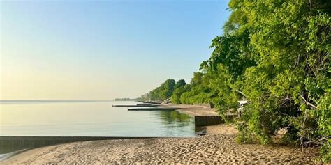 Justin Ishbia offers Winnetka $3 million to finish its beach plan | Crain's Chicago Business