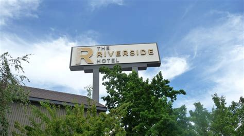 Hotels Near Boise Airport | The Riverside Hotel