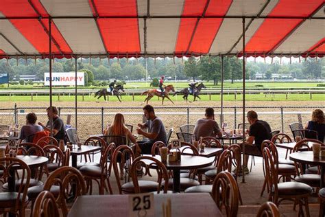 In Saratoga Springs, Horse Racing's Troubles Cloud a Tradition - The ...