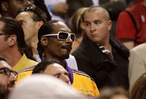 Snoop Dogg Lakers Rant: Snoop Is Not Impressed with This Season - LAmag