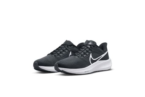 Nike Air Zoom Pegasus 39 Womens Black / White - Dark Smoke Running is ...