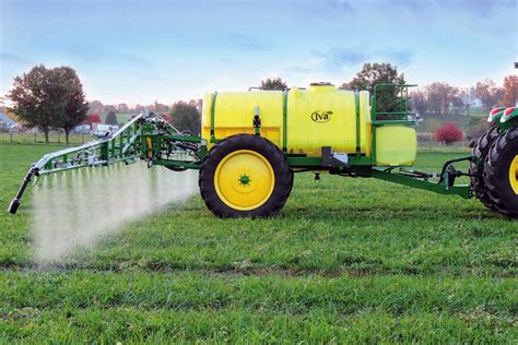 1000 gallon Trailer Field Sprayer - F1000A Series | Iva Sprayers