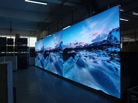LED Display Wall: Types, Uses, Pixel Pitch and Advantages
