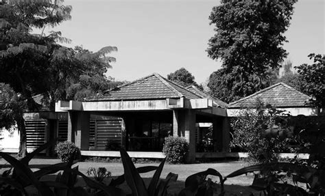 Gandhi Memorial Museum & House (Sabarmati Ashram) / Charles Correa