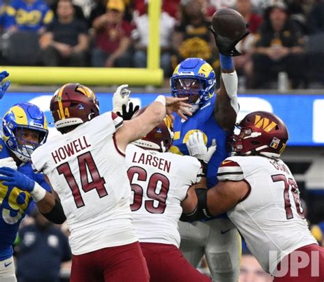 Photo: Washington Commanders vs Los Angeles Rams at SoFi Stadium ...