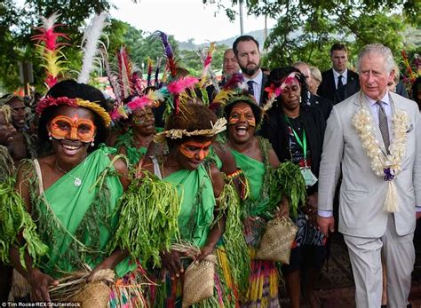 Prince Charles dons grass skirt for traditional ceremony in Vanuatu | Daily Mail Online