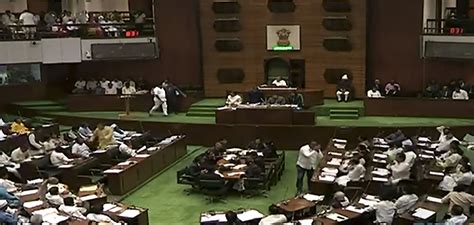 oath-taking ceremony | Maharashtra Assembly members take oath without a chief minister ...