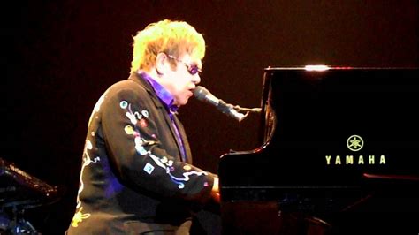 Levon - Elton John Live At The Marquee Cork June 28th 2011 - YouTube