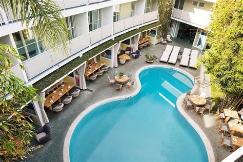 Beverly Hills Hotel Pools | Love Beverly Hills