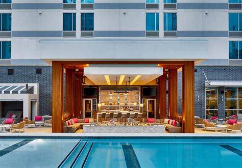 Best Hotels with Outdoor Pools in Nashville | Nashville Guru