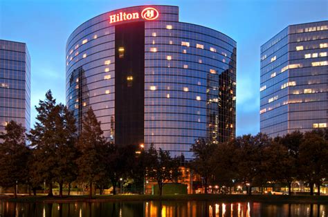 Sleeker Hilton touts millennial-minded, lower-price-point brands | Hotel Management