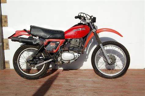 Honda Honda XR500 - Moto.ZombDrive.COM