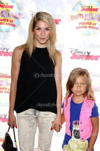 Allison Holker & her daughter Weslie Renae Fowler | Fashion, Women, Allison