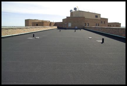 What are single-ply membrane roof pros and cons on a commercial roof? - Lionheart Contracting in ...