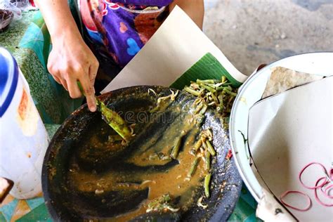 The Process of Making Vegetable Pecel Stock Image - Image of indonesian, madiun: 149794011