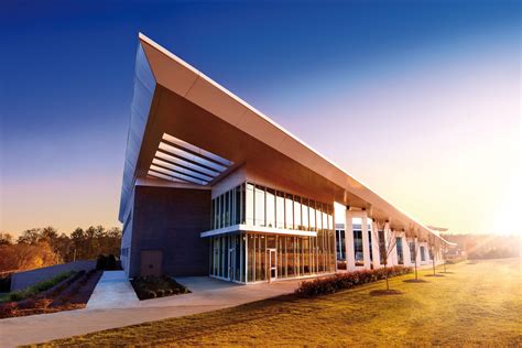 Atlanta Metropolitan College, Academic Science Building - Cooper Carry