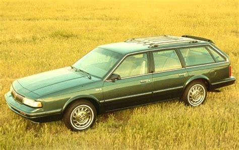 Used 1990 Oldsmobile Cutlass Ciera Wagon Review | Edmunds