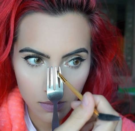 20 Game-Changing Makeup Hacks We Learned On Instagram | SELF