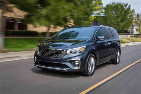 What is the Best Year for the Kia Sedona? - Four Wheel Trends