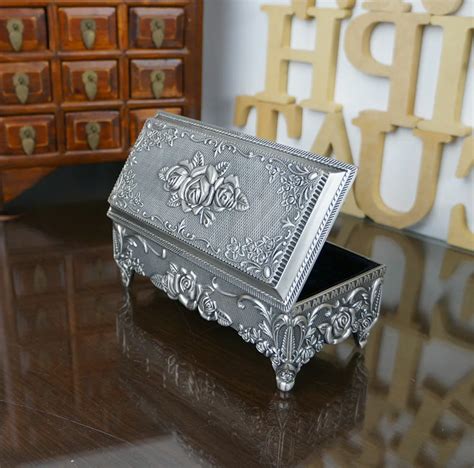 Rose Carved Zinc Alloy Metal Jewelry Box Valentine Gift Boxes Jewelry Holders Large Size ...