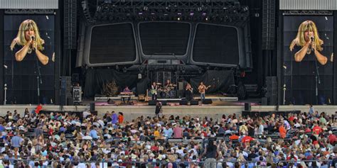 Amphitheater Uses Video Walls to Creates Ultimate Concert-Going Experience For Fans - Samsung ...