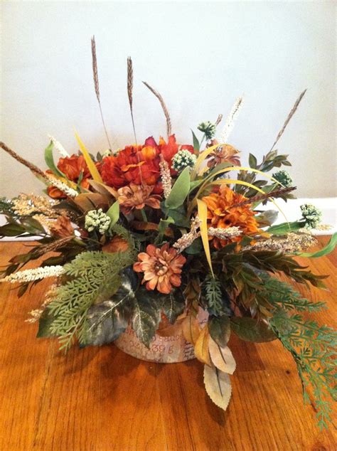 Rustic Luxury Elegant Floral Arrangement Round Hatbox