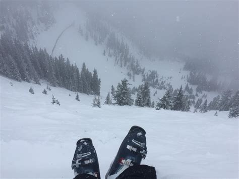 Resting before I drop in, Taos : r/skiing