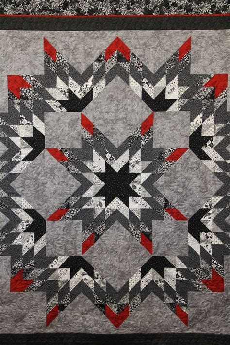 What is Red and Black and Quilted! | HollyDee Quilts