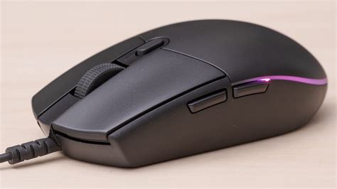 Logitech G PRO HERO Review - RTINGS.com