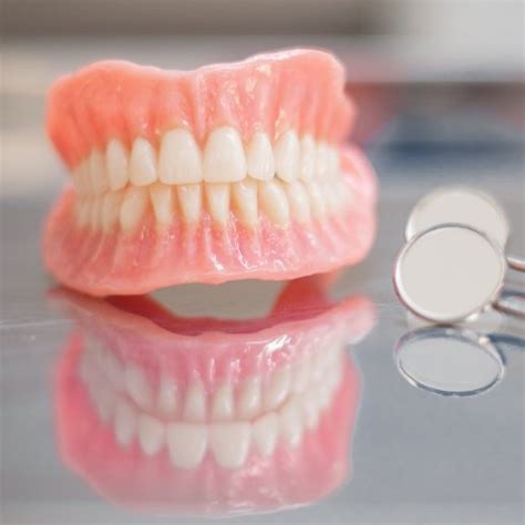 Replace Missing Teeth Chicago, IL | Dental Implants | Dentures