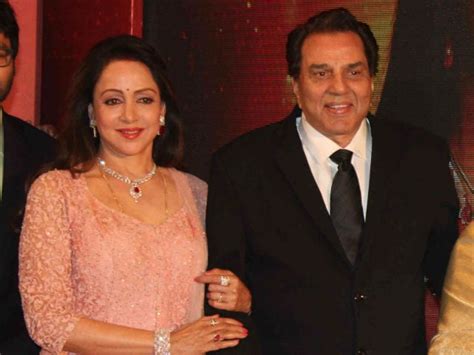 Hema Malini Launches Music Album, Says Dharmendra Should 'Write a Song'