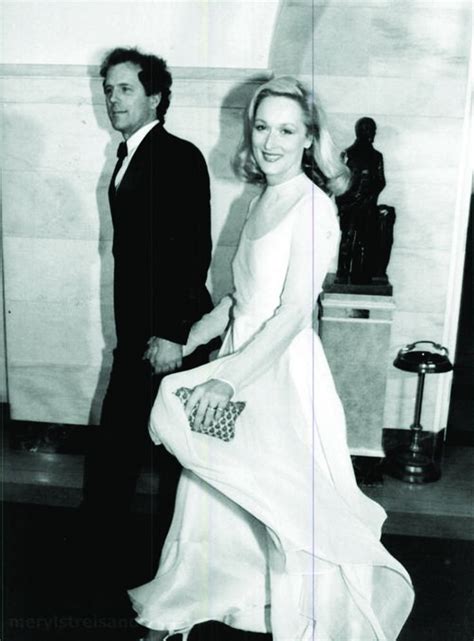 Meryl Streep & John Cazale – Good Times | Celebrity wedding photos ...