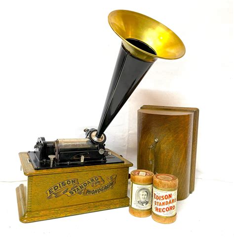 Early Edison Standard Model “A” Phonograph – 4-4 Time