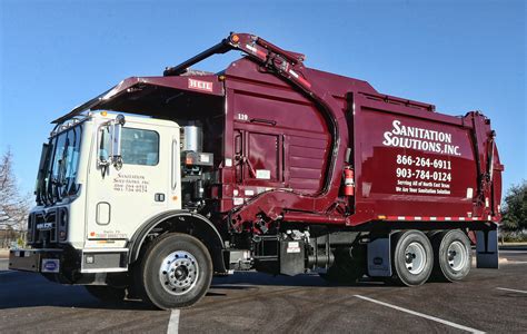 Truck / Vehicle - Sanitation Solution - Waste and Recycling Workers Week