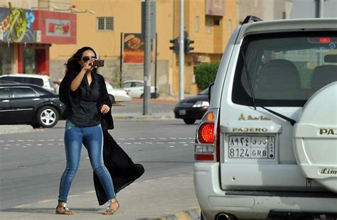 2 Saudi women stopped while driving in capital