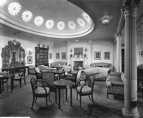 Interiors, RMS Aquitania (1914). Image source here . | Tall ships festival, Interior, Titanic ship