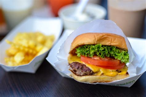 Shake Shack Bring Burgers To Covent Garden in London