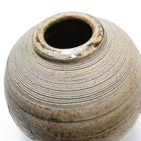 Bernard Leach Studio Pottery Vase | EBTH