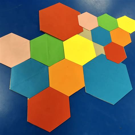 Folding Christmas Fractals - ARTFUL MATHS