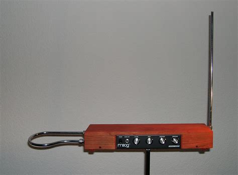 How to Build a Theremin | DIY and Repair Guides