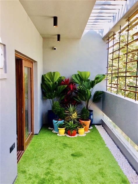 How To Install Fake Grass On Balcony / Uses of Artificial grass by Town Grass - This will tell ...