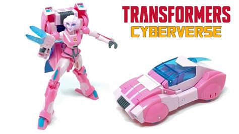 Transformers Cyberverse Deluxe Class ARCEE Review - YouTube