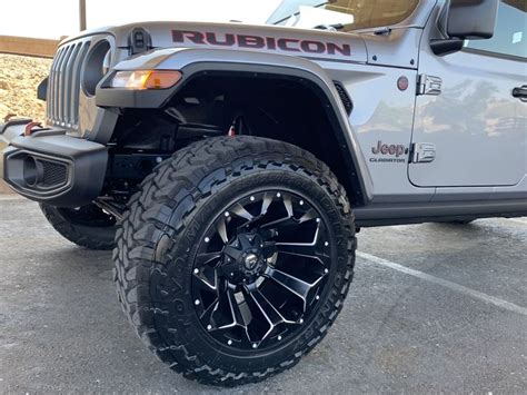 2020 Jeep Gladiator Fuel Wheels/Toyo Tires | Jeep gladiator, Jeep, Wheel and tire packages